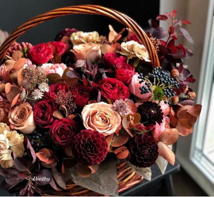 Basket of flowers №5