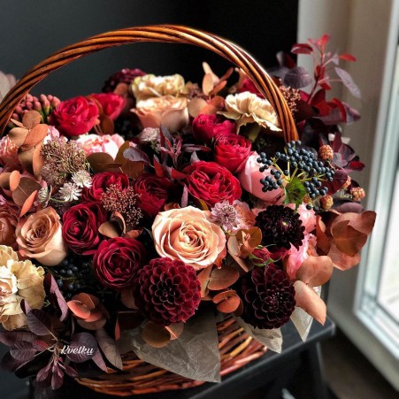 Basket of flowers №5