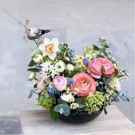 Easter flower arrangement on the table